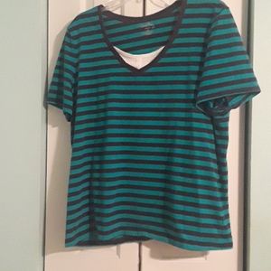 Coral Bay Plus size 2x shirt.